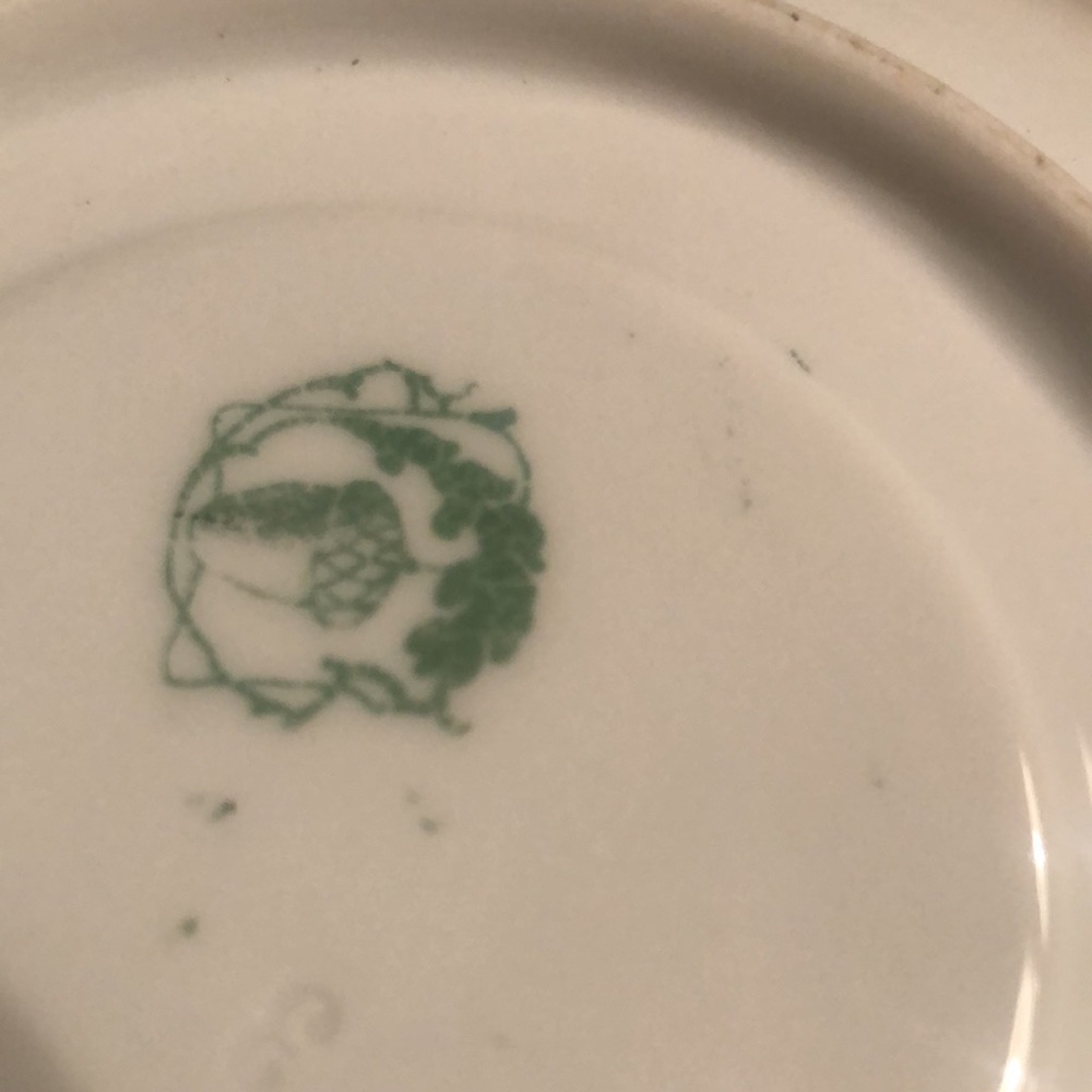 17 piece soup and saucers - Picture 6 of 6